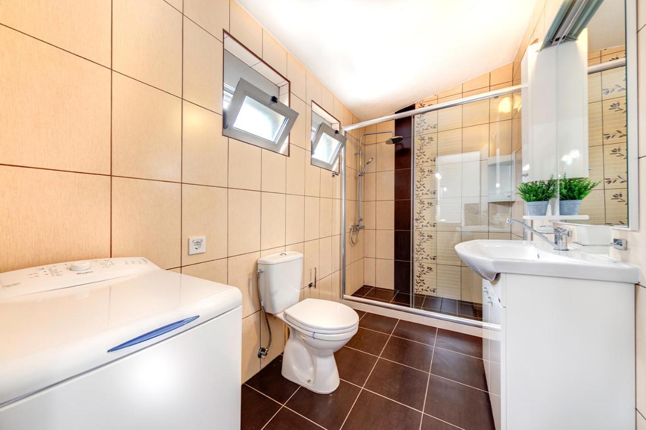 Delfin Apartments 수토모레 외부 사진