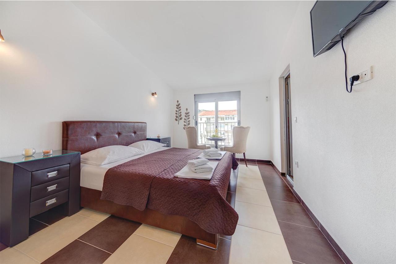 Delfin Apartments 수토모레 외부 사진