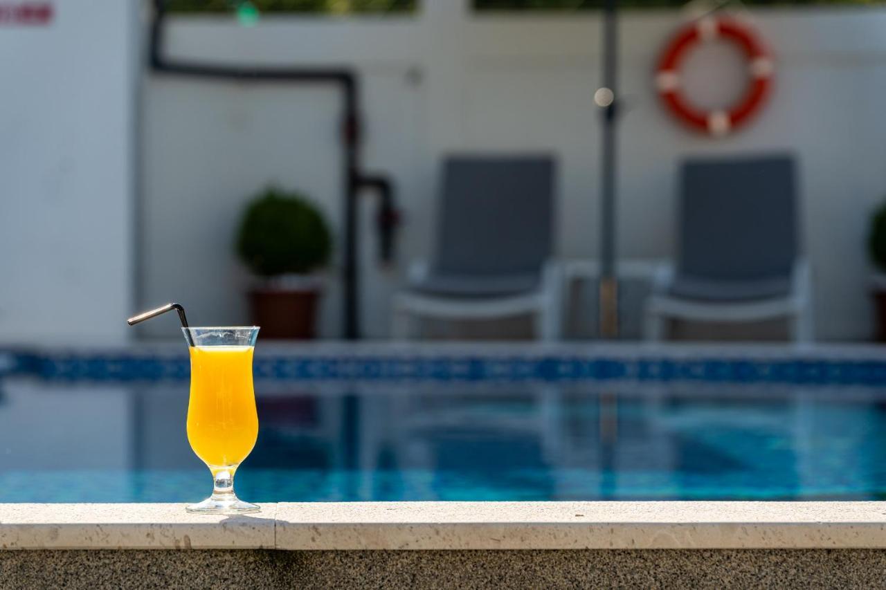 Delfin Apartments 수토모레 외부 사진