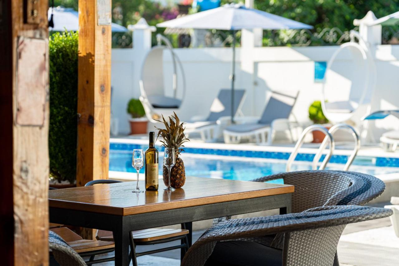 Delfin Apartments 수토모레 외부 사진