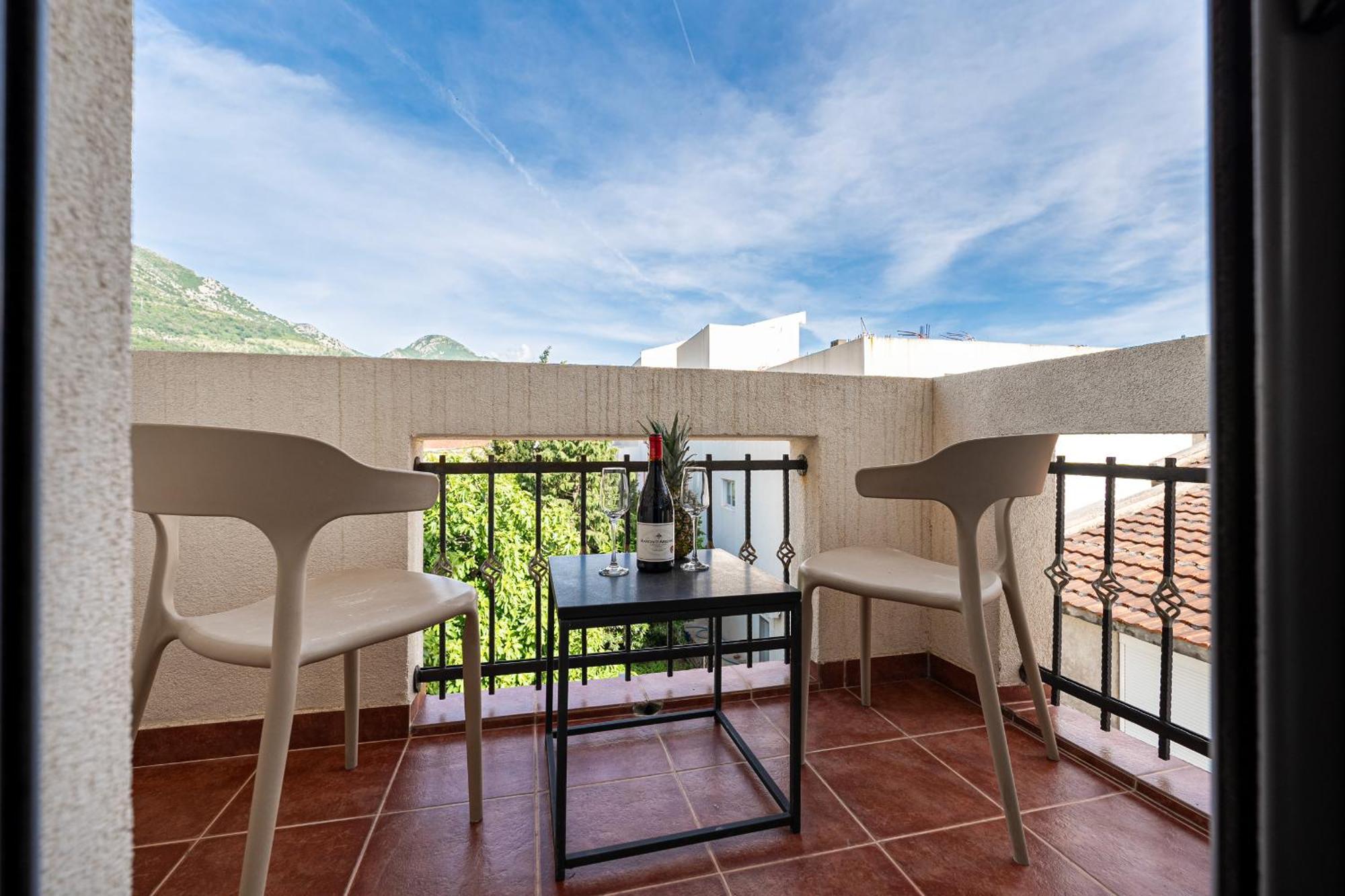 Delfin Apartments 수토모레 객실 사진